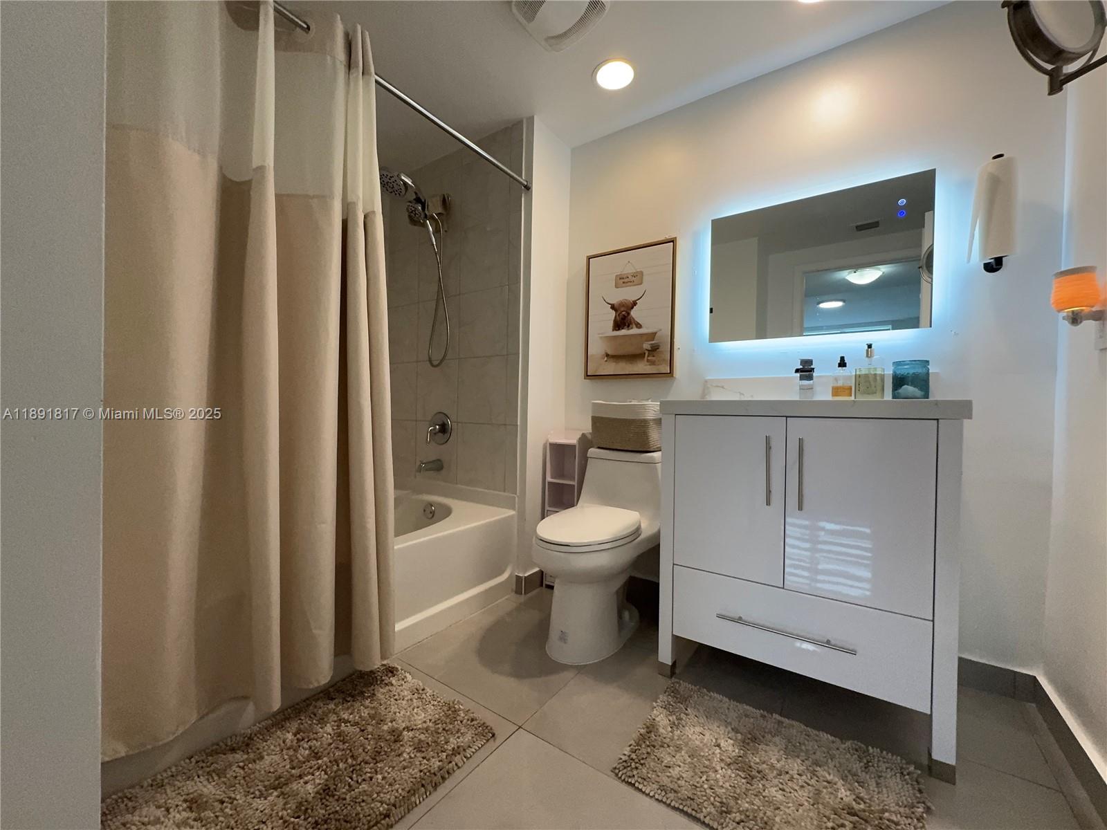 Photo of 2775 187th St  #318, Aventura, Florida, 33180 - master