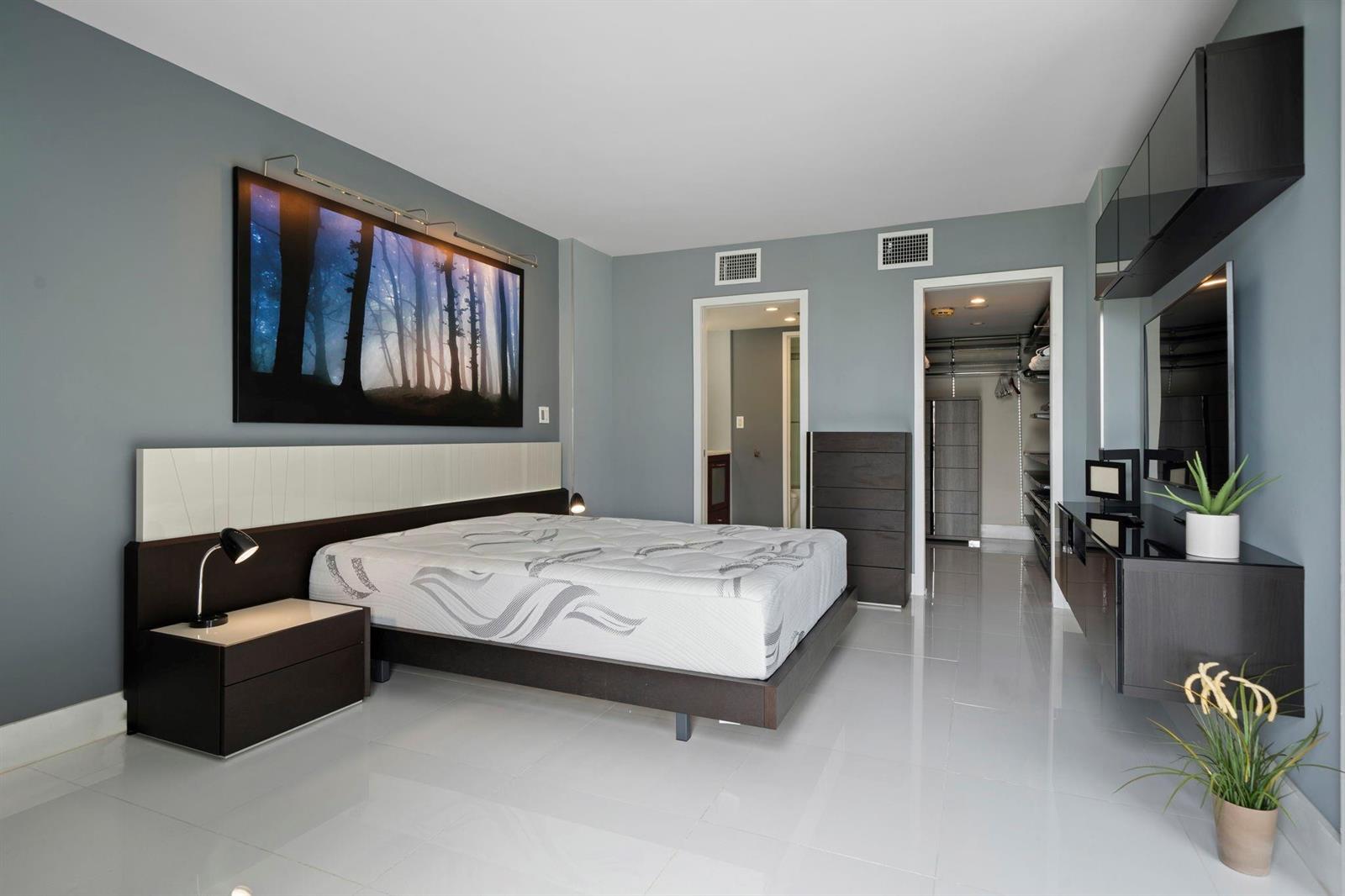 Photo of 3625 Country Club  #1208, Aventura, Florida, 33180 - Photo 16