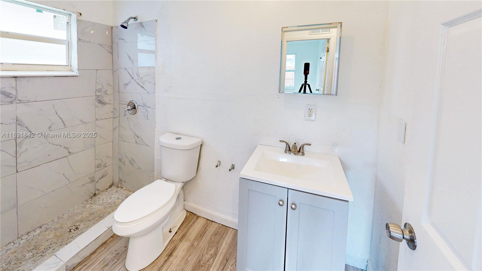 Ver detalles / 3444 sq. ft. $ 2025-10-07 0 foto