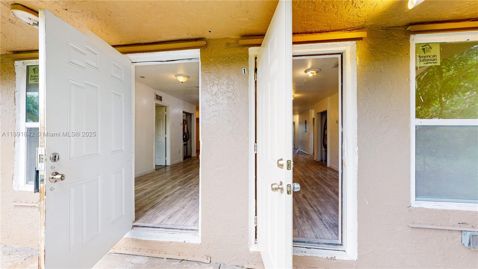 Ver detalles / 3444 sq. ft. $ 2025-10-07 0 foto