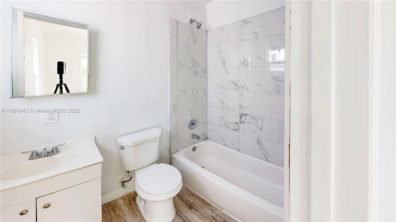 Ver detalles / 3444 sq. ft. $ 2025-10-07 0 foto