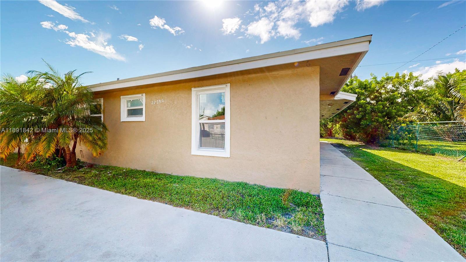 Ver detalles / 3444 sq. ft. $ 2025-10-07 0 foto