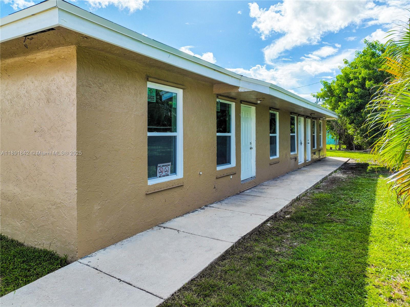 Ver detalles / 3444 sq. ft. $ 2025-10-07 0 foto
