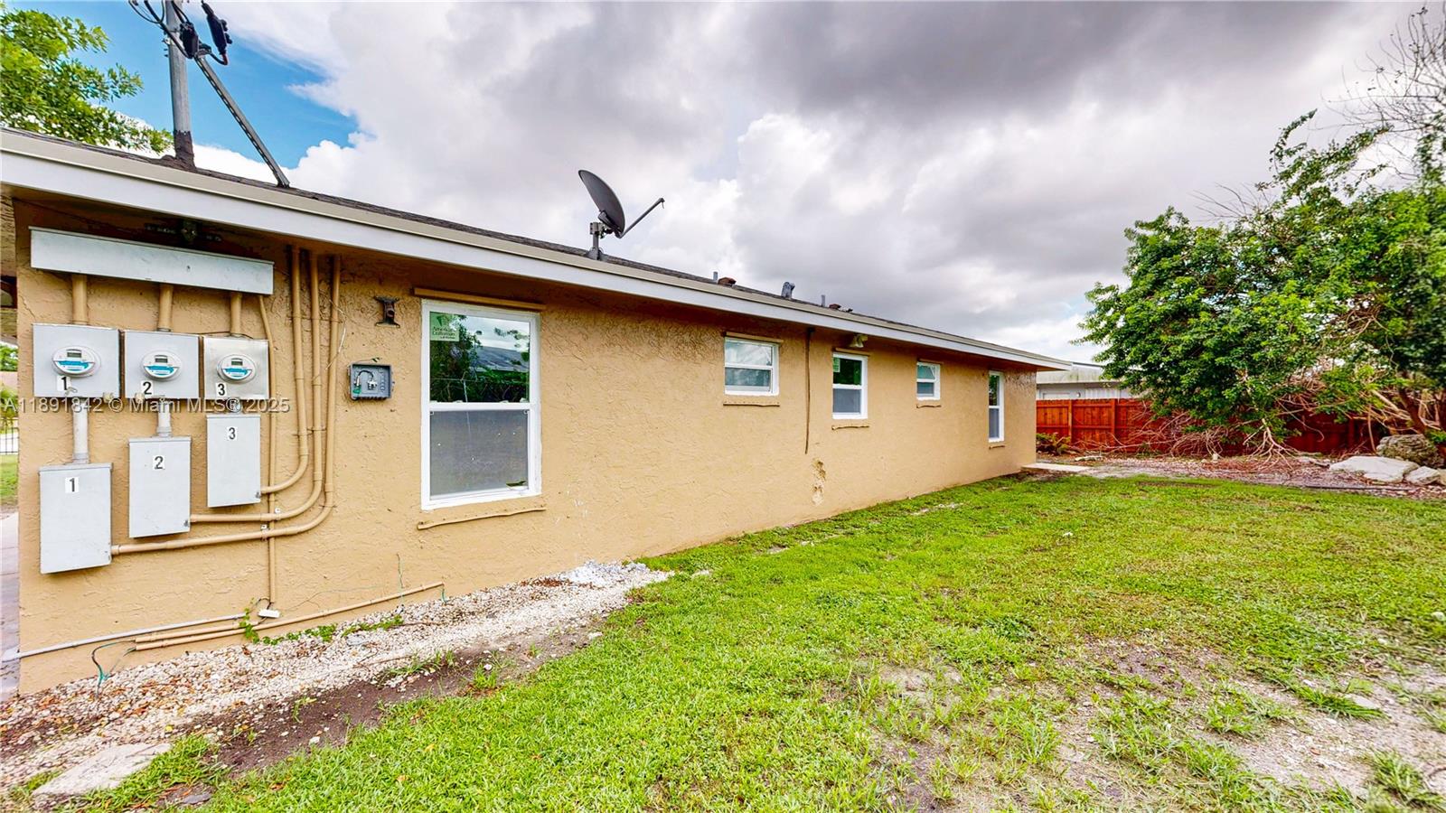 Ver detalles / 3444 sq. ft. $ 2025-10-07 0 foto