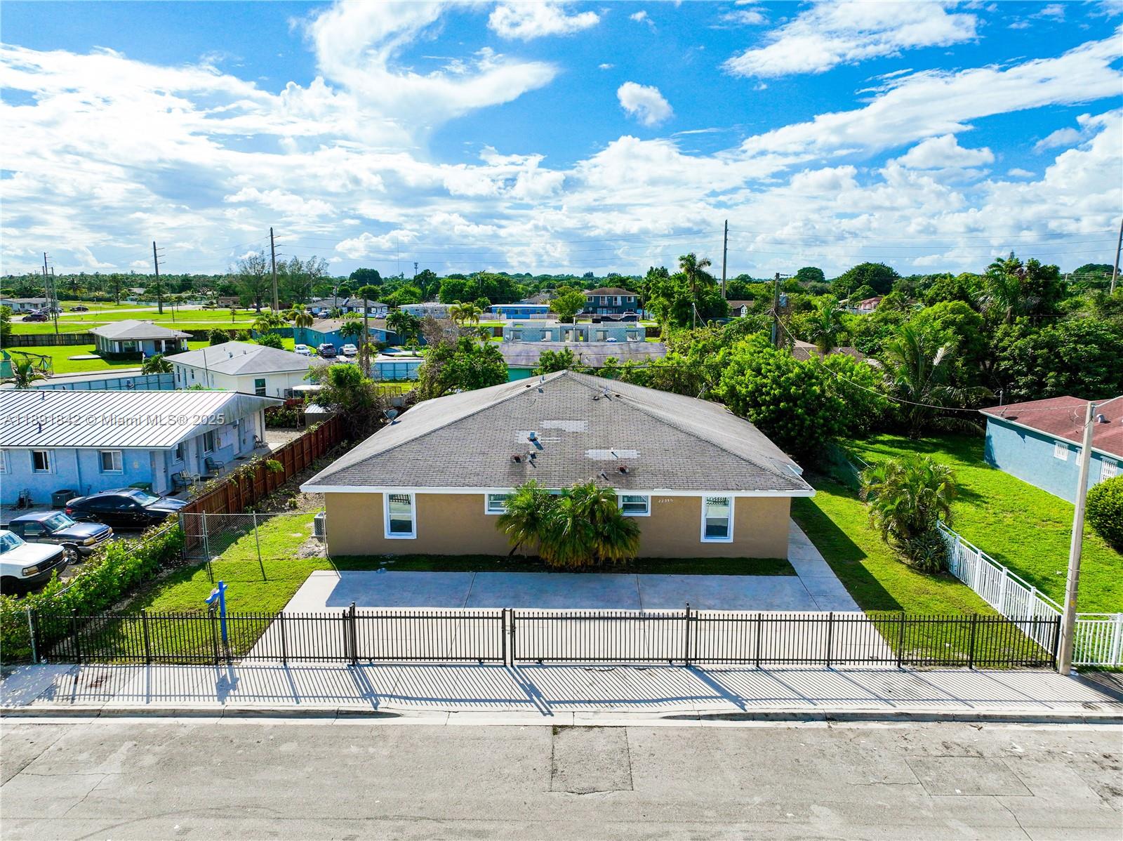 Ver detalles / 3444 sq. ft. $ 2025-10-07 0 foto