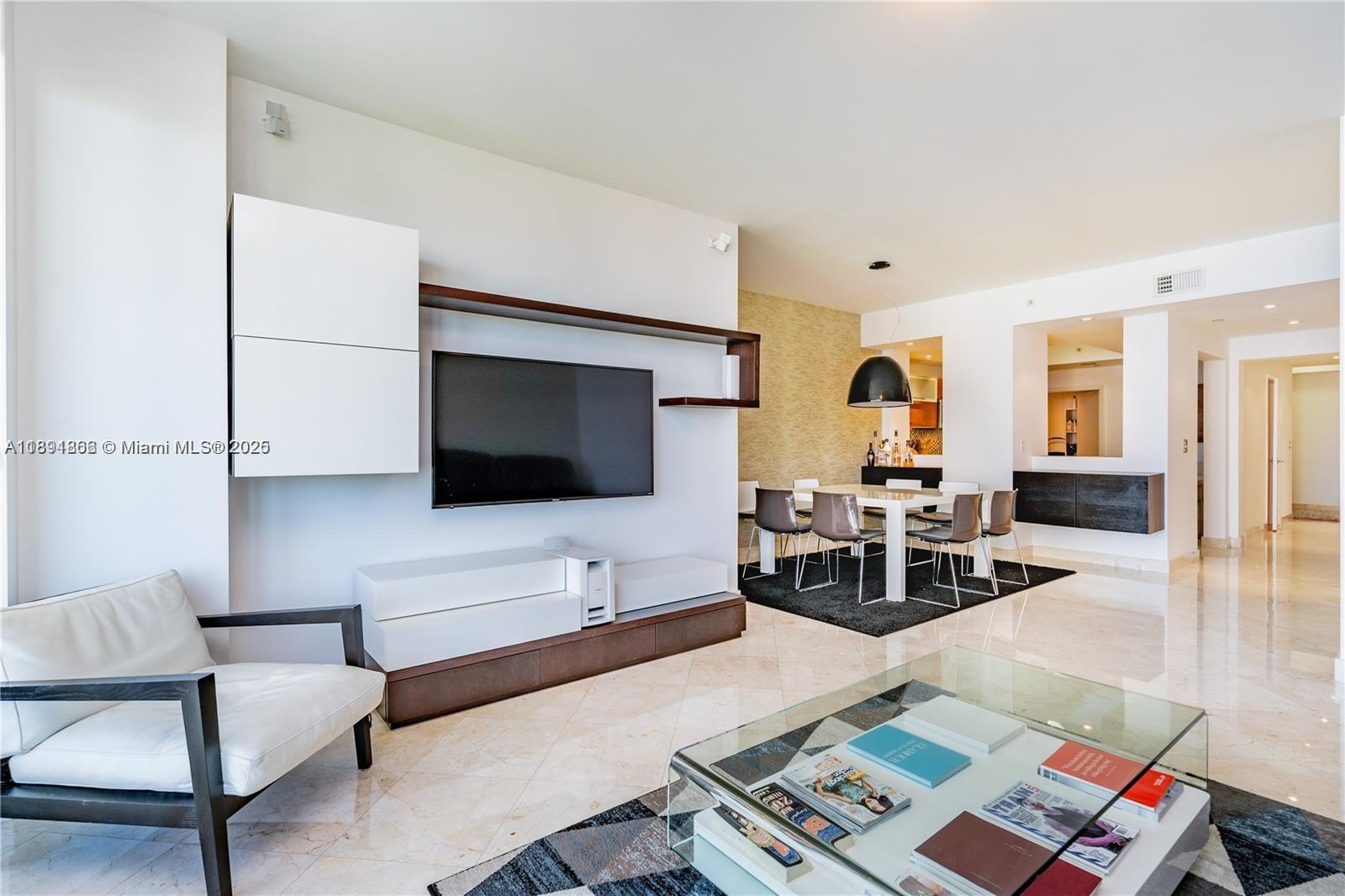 Photo of 3330 190th St  #1610, Aventura, Florida, 33180 - 