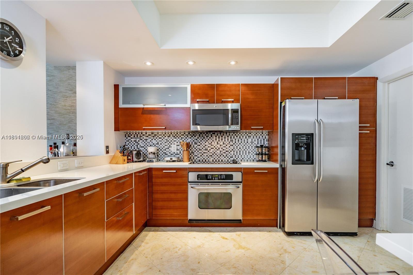 Photo of 3330 190th St  #1610, Aventura, Florida, 33180 - 