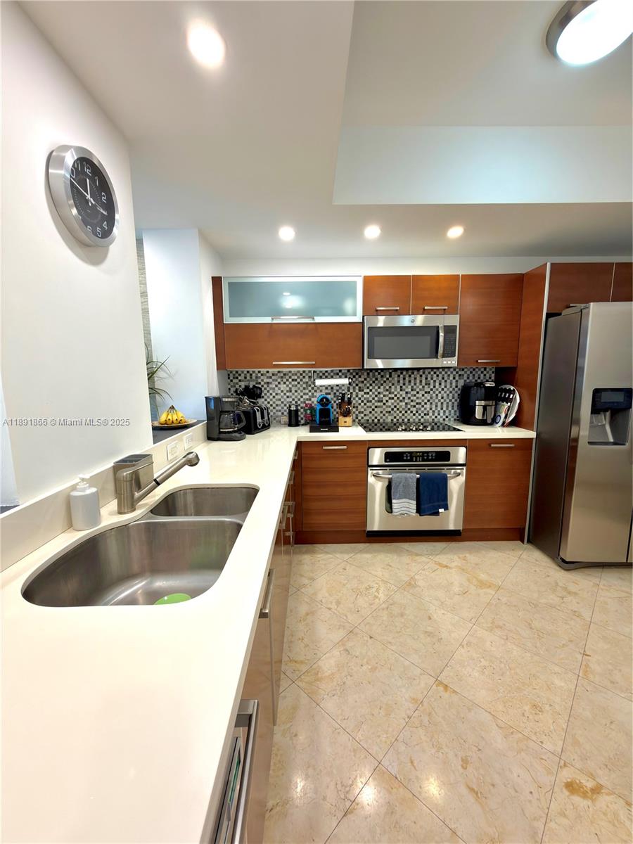 Photo of 3330 190th St  #1610, Aventura, Florida, 33180 - 