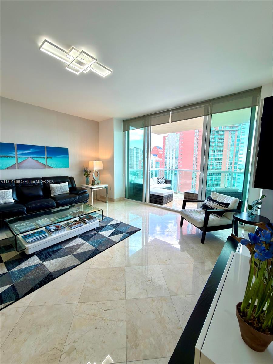 Photo of 3330 190th St  #1610, Aventura, Florida, 33180 - 