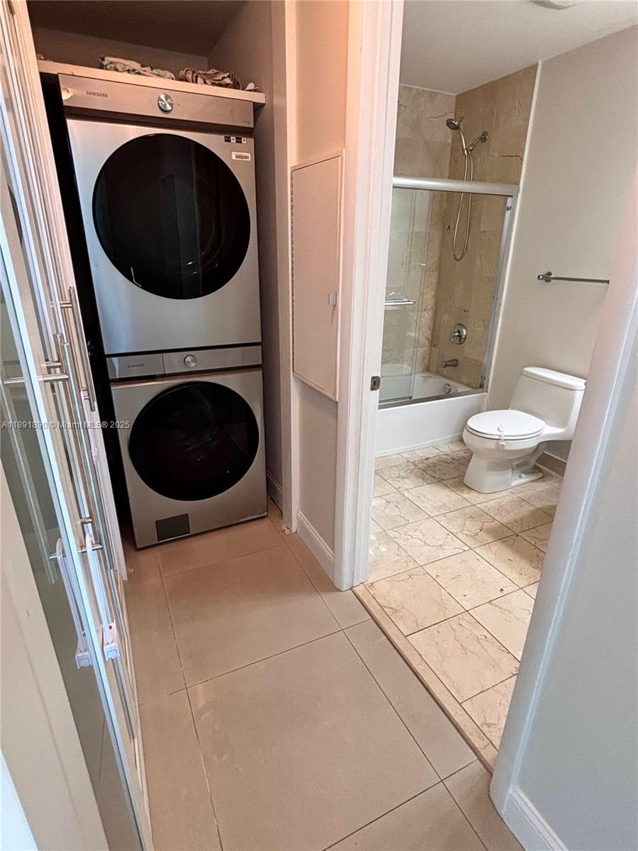 Photo of 3131 188th St  #1-809, Aventura, Florida, 33180 - 