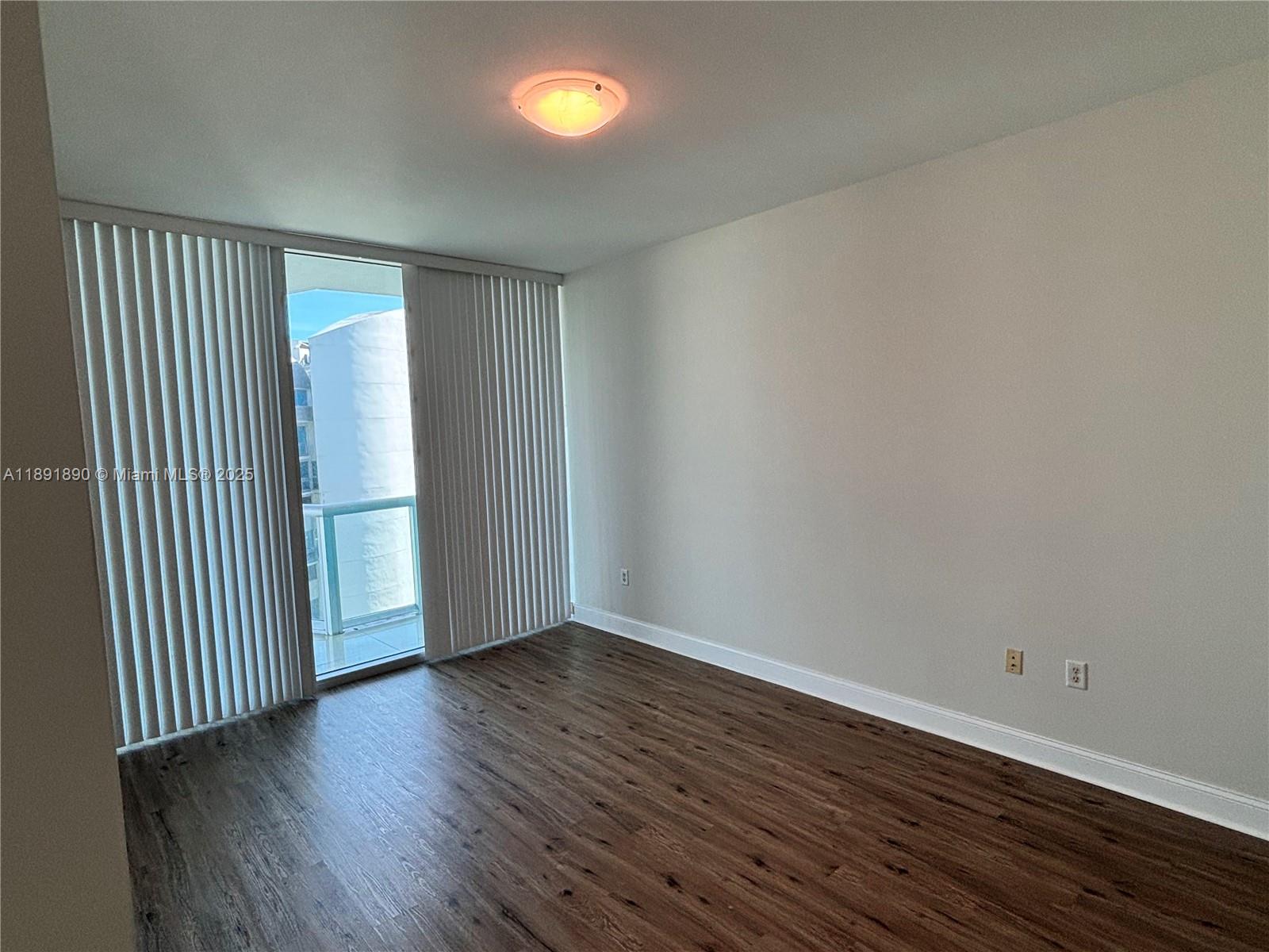 Photo of 3131 188th St  #1-809, Aventura, Florida, 33180 - 