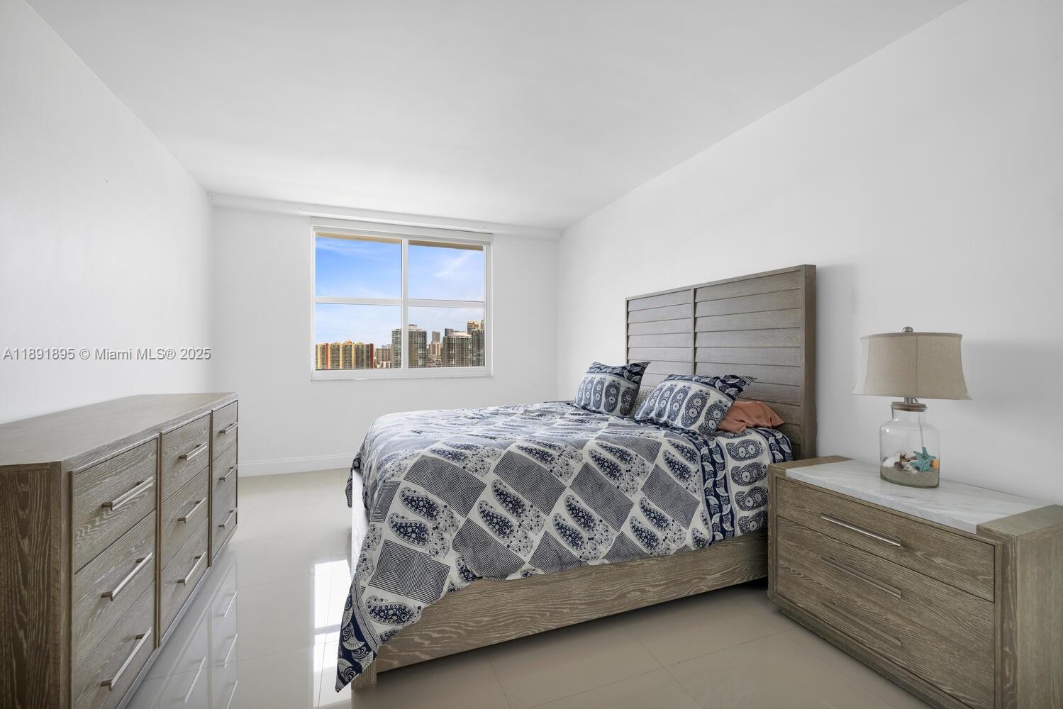 2119 1 / 2 762 sq. ft. $ 2025-10-07 0 Photo