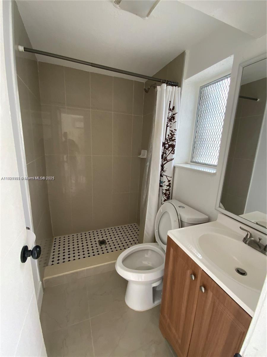 See details / 1792 sq. ft. $ 2025-10-07 0 Photo