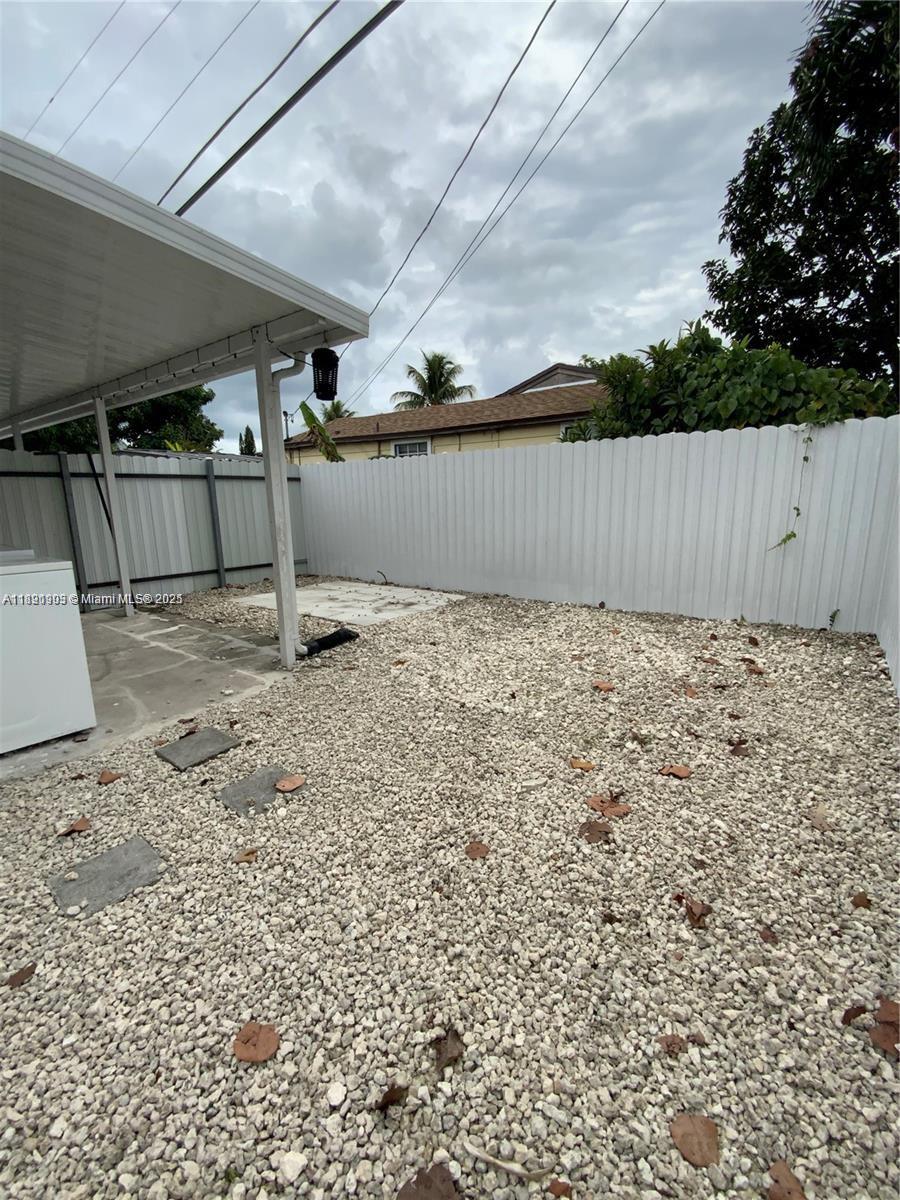 See details / 1792 sq. ft. $ 2025-10-07 0 Photo