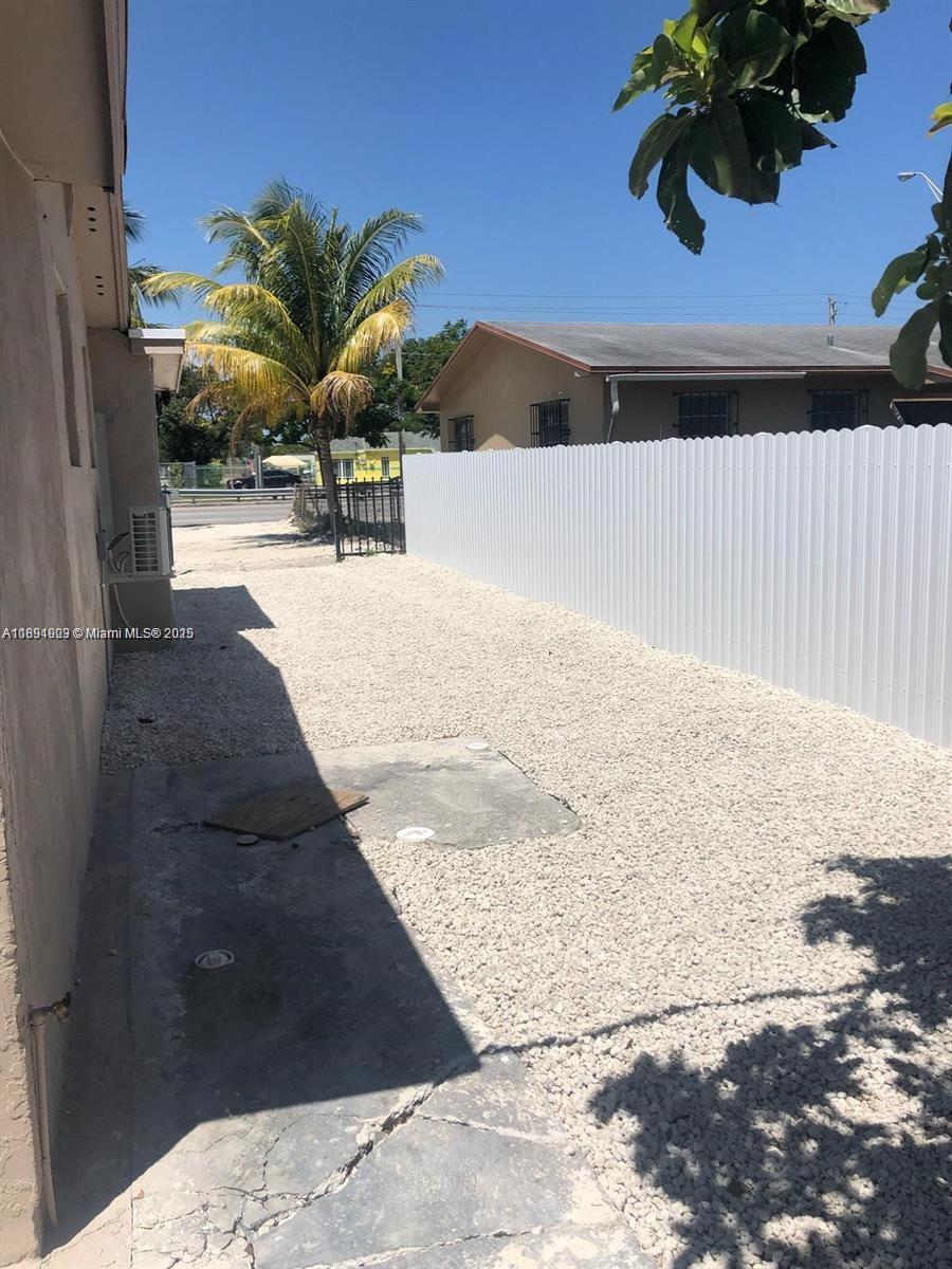 See details / 1792 sq. ft. $ 2025-10-07 0 Photo