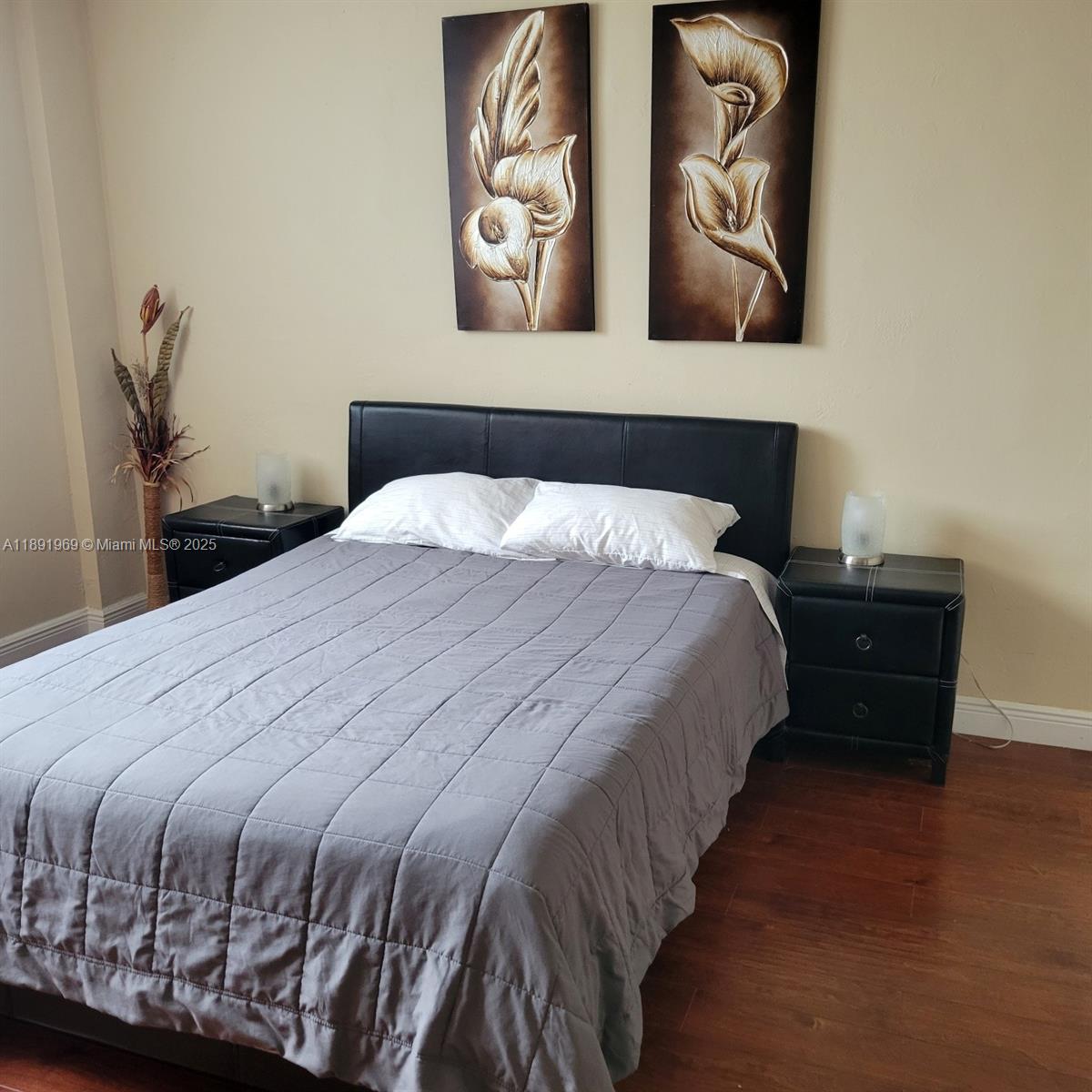 Photo of 19370 Collins Ave  #1120, Sunny Isles Beach, Florida, 33160 - 