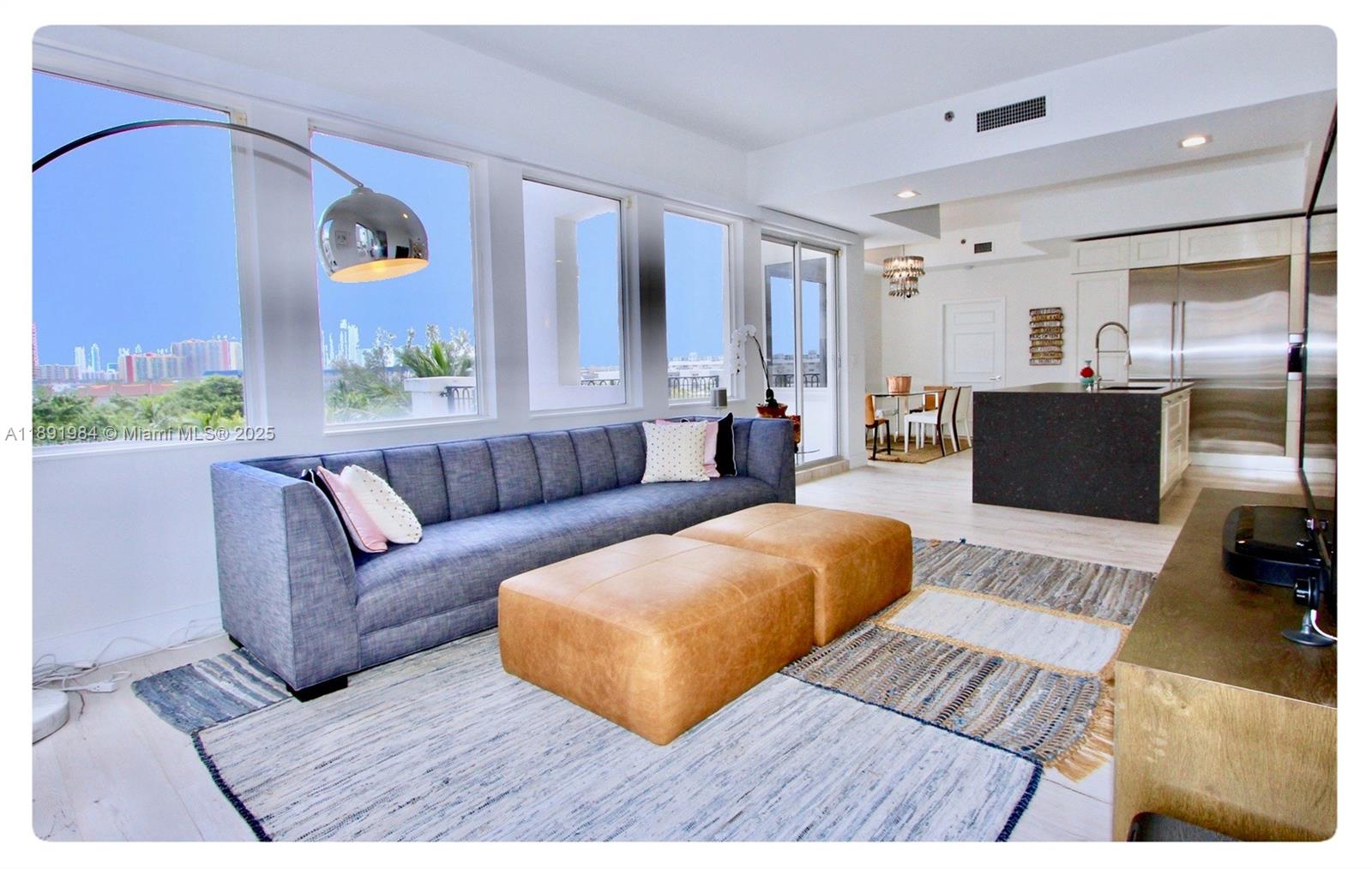 See details DPH01 4 / 5 4339 sq. ft. $ 2025-10-07 0 Photo