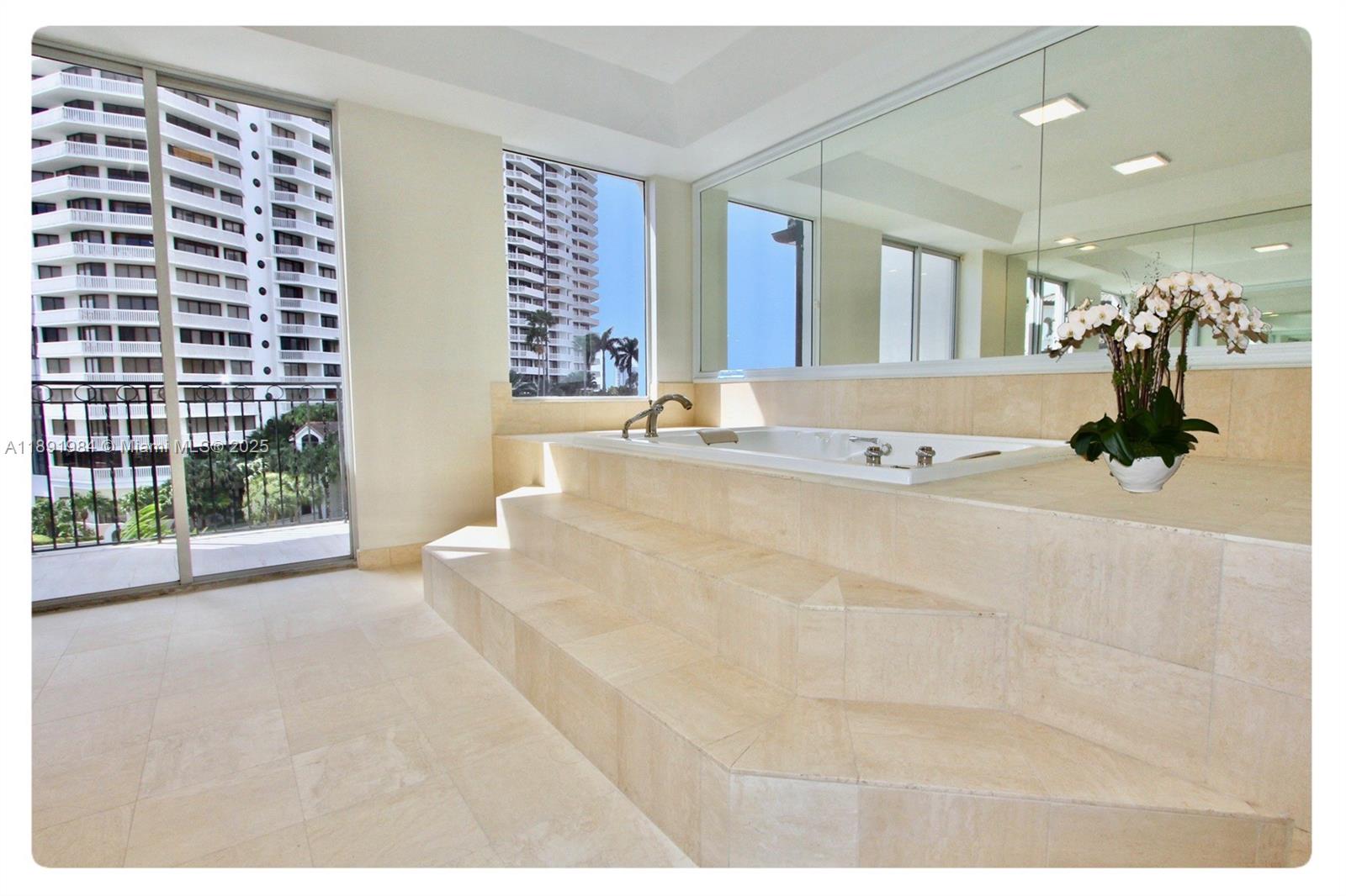 See details DPH01 4 / 5 4339 sq. ft. $ 2025-10-07 0 Photo
