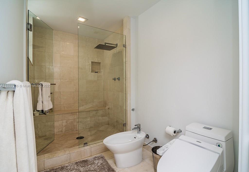 DPH01 4 / 5 4339 sq. ft. $ 2025-10-07 0 Photo