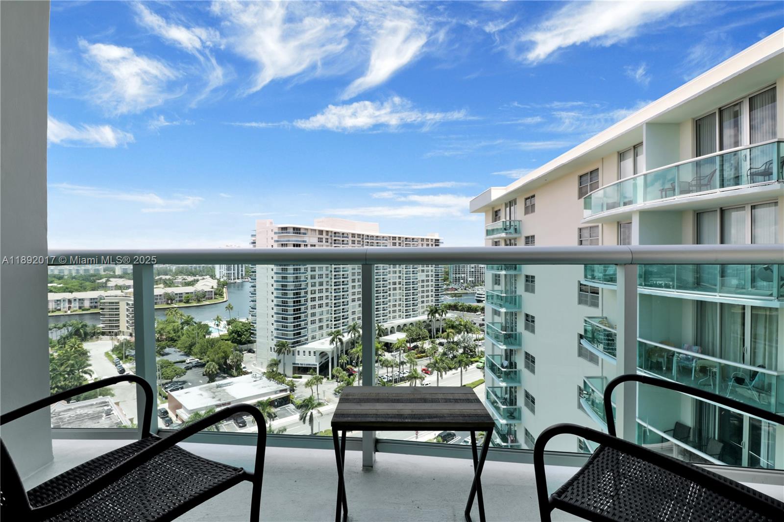 Photo of 3901 Ocean Dr  #15R, Hollywood, Florida, 33019 - 