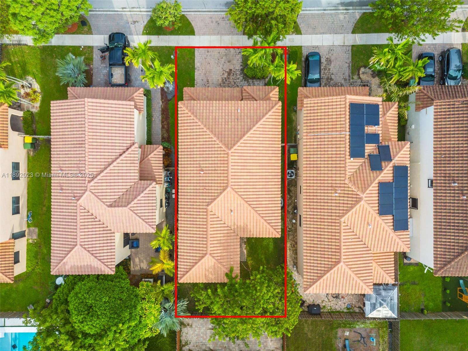 Ver detalles 480 5 / 3 2568 sq. ft. $ 2025-10-07 0 foto