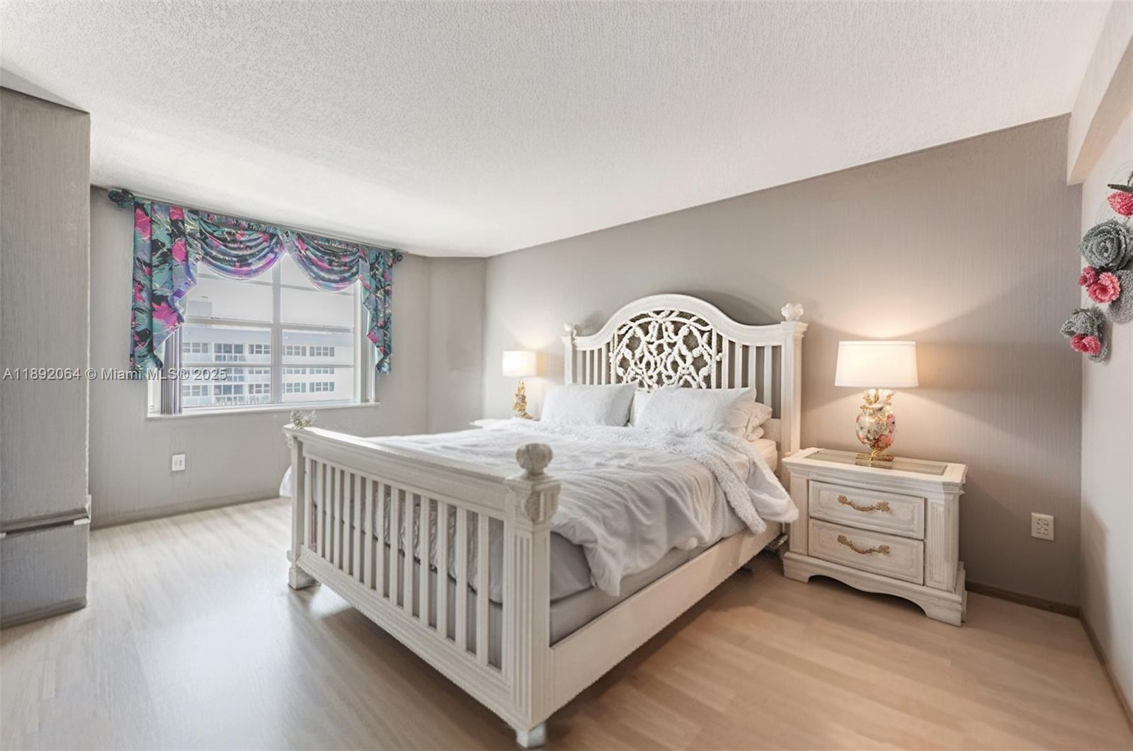 See details 21E 3 / 3 1780 sq. ft. $ 2025-10-07 0 Photo