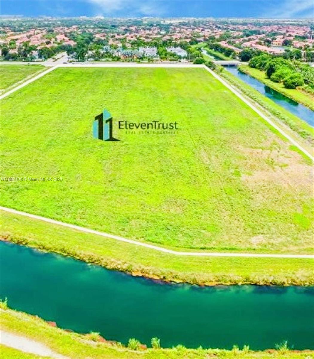 See details / sq. ft. $ 2025-10-07 0 Photo