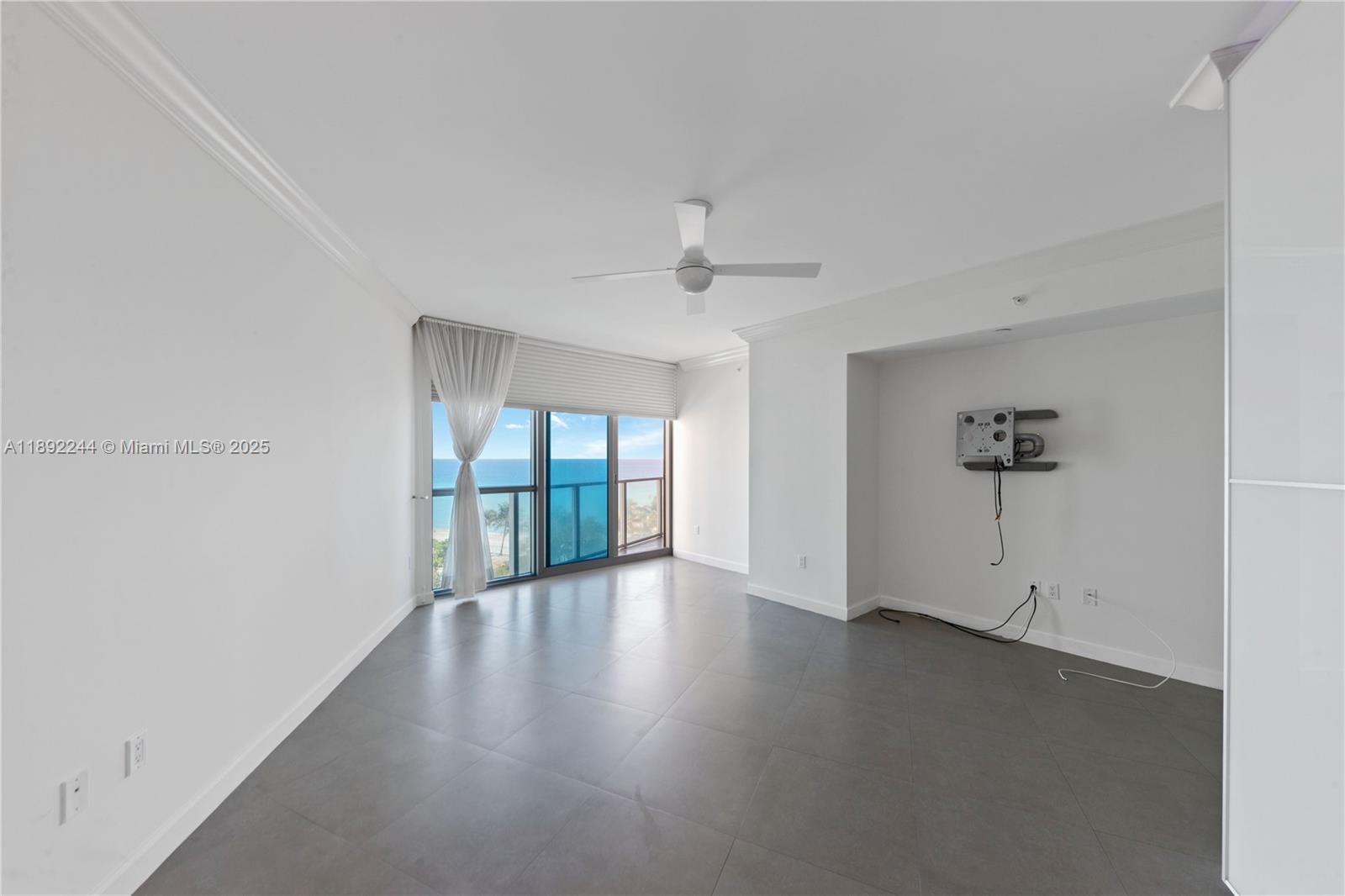 Photo of 3101 Ocean Dr  #707, Hollywood, Florida, 33019 - 