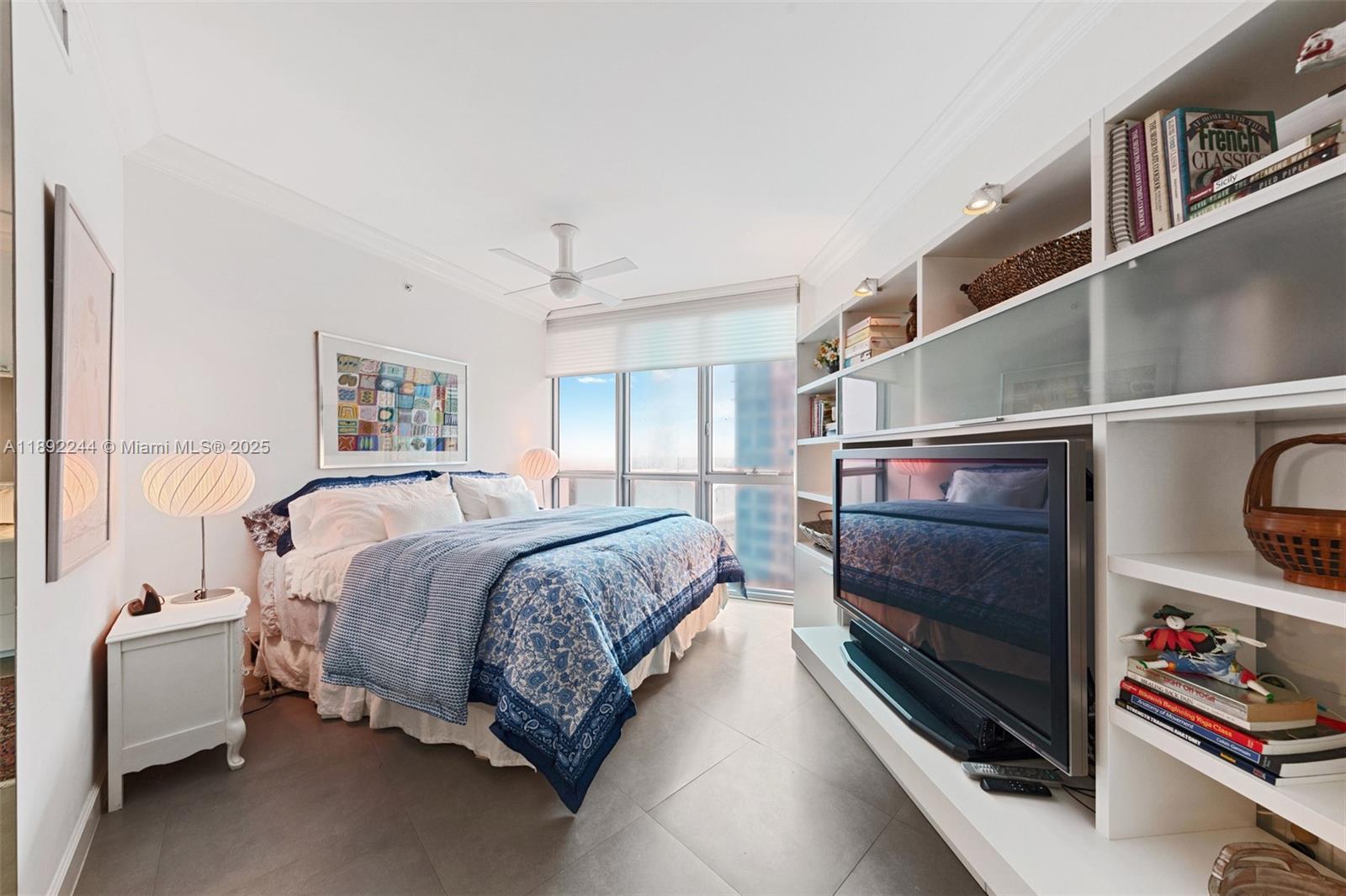 Photo of 3101 Ocean Dr  #707, Hollywood, Florida, 33019 - 