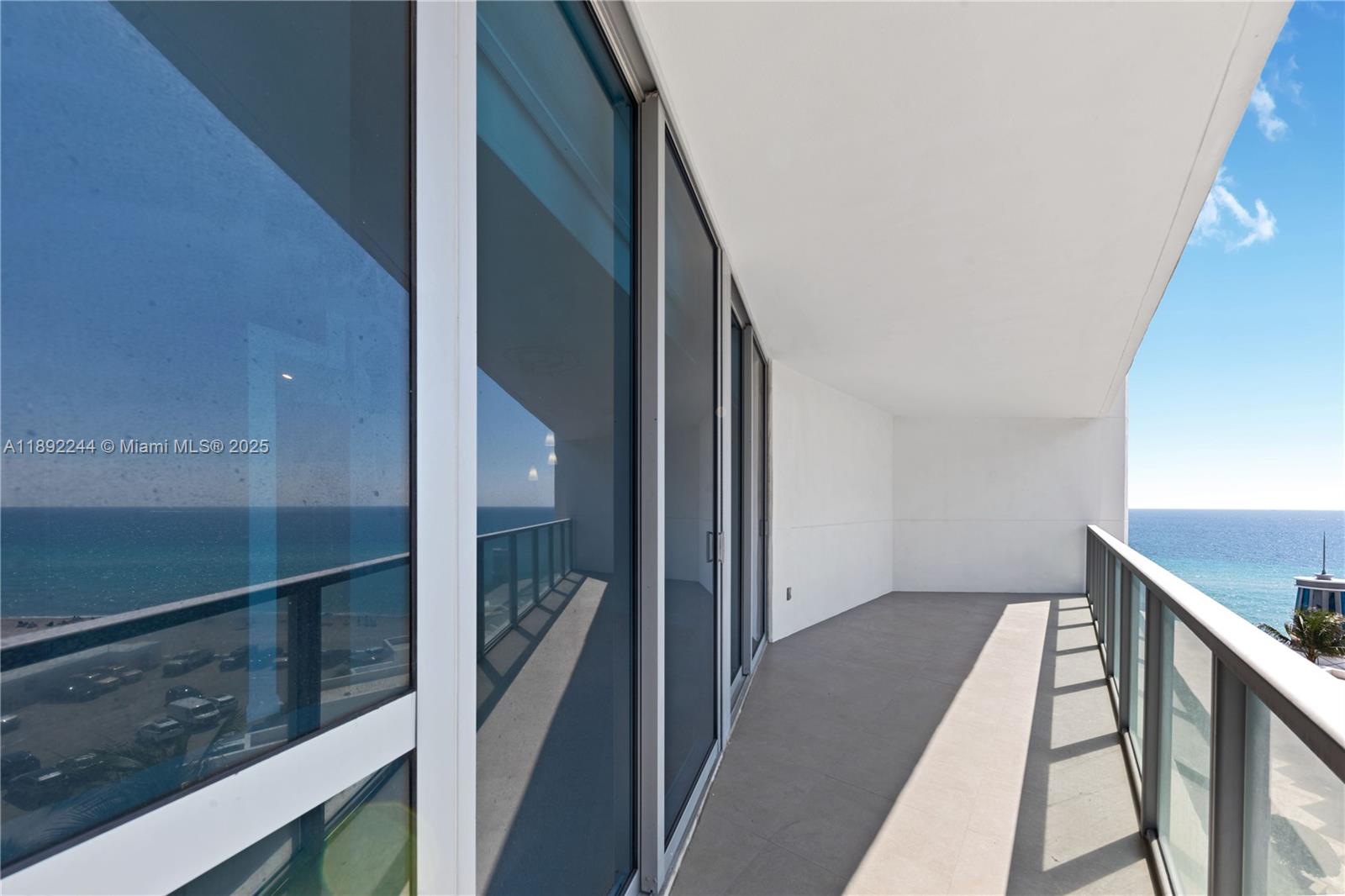 Photo of 3101 Ocean Dr  #707, Hollywood, Florida, 33019 - 