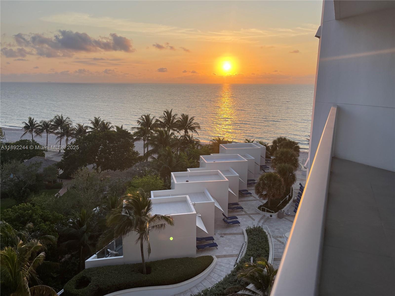 Photo of 3101 Ocean Dr  #707, Hollywood, Florida, 33019 - 