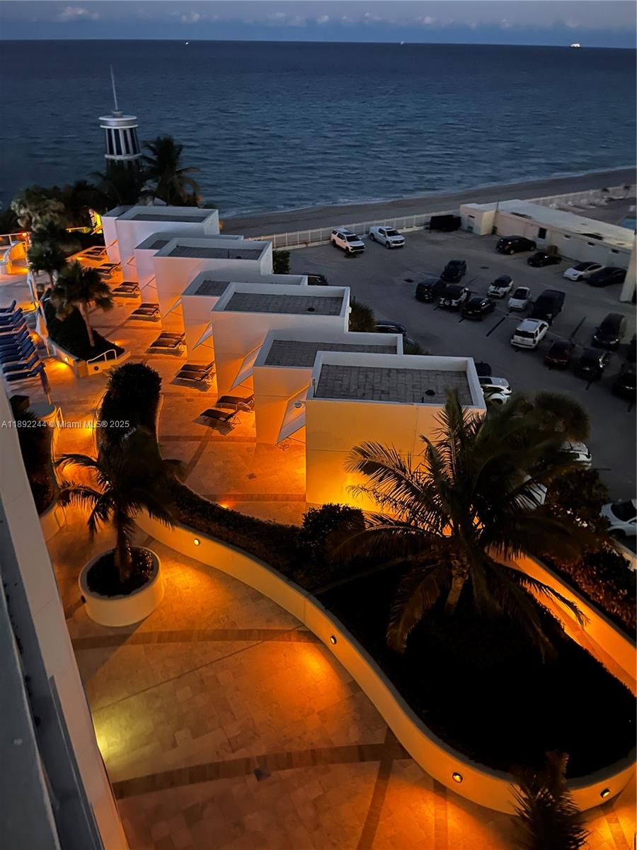 Photo of 3101 Ocean Dr  #707, Hollywood, Florida, 33019 - 