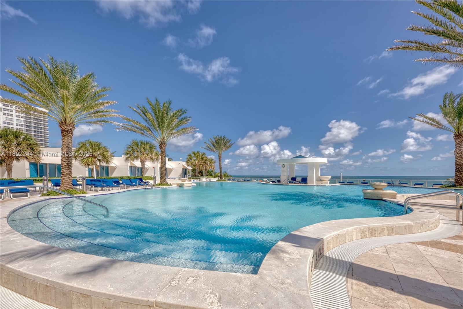 Photo of 3101 Ocean Dr  #707, Hollywood, Florida, 33019 - 