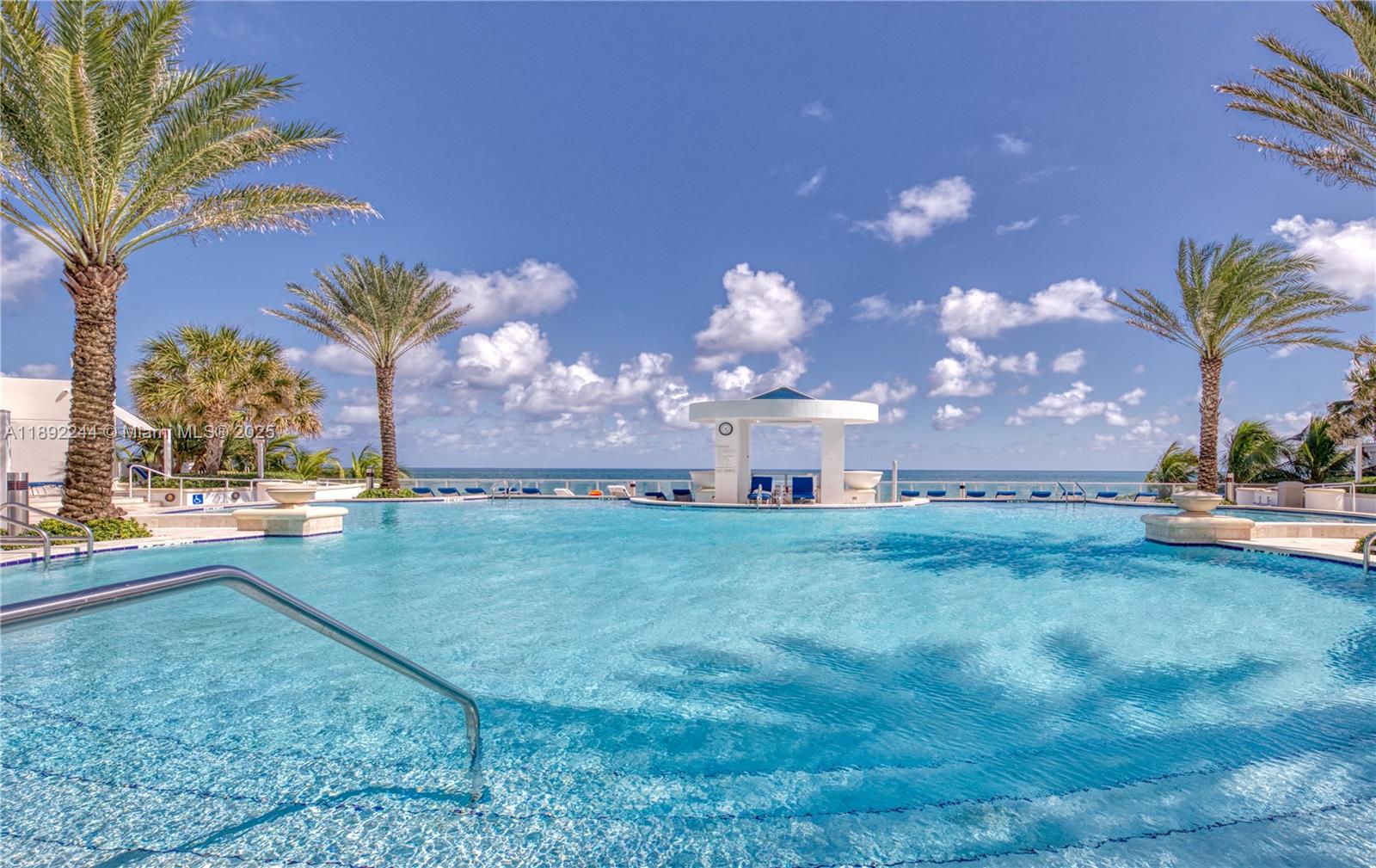 Photo of 3101 Ocean Dr  #707, Hollywood, Florida, 33019 - 