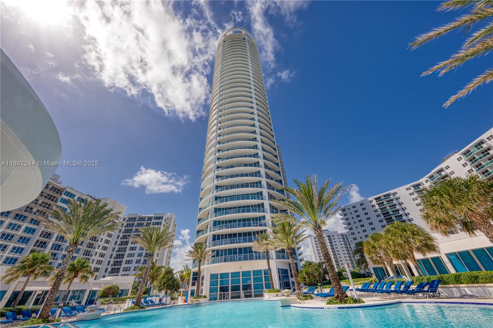 Photo of 3101 Ocean Dr #707, Hollywood, Florida, 33019 -