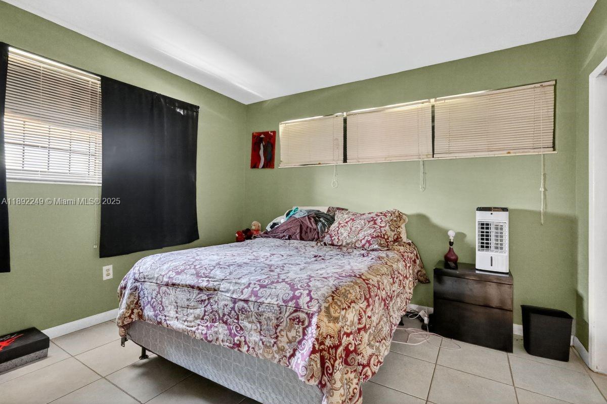   /  2053 sq. ft. $ 2025-10-07 0 foto