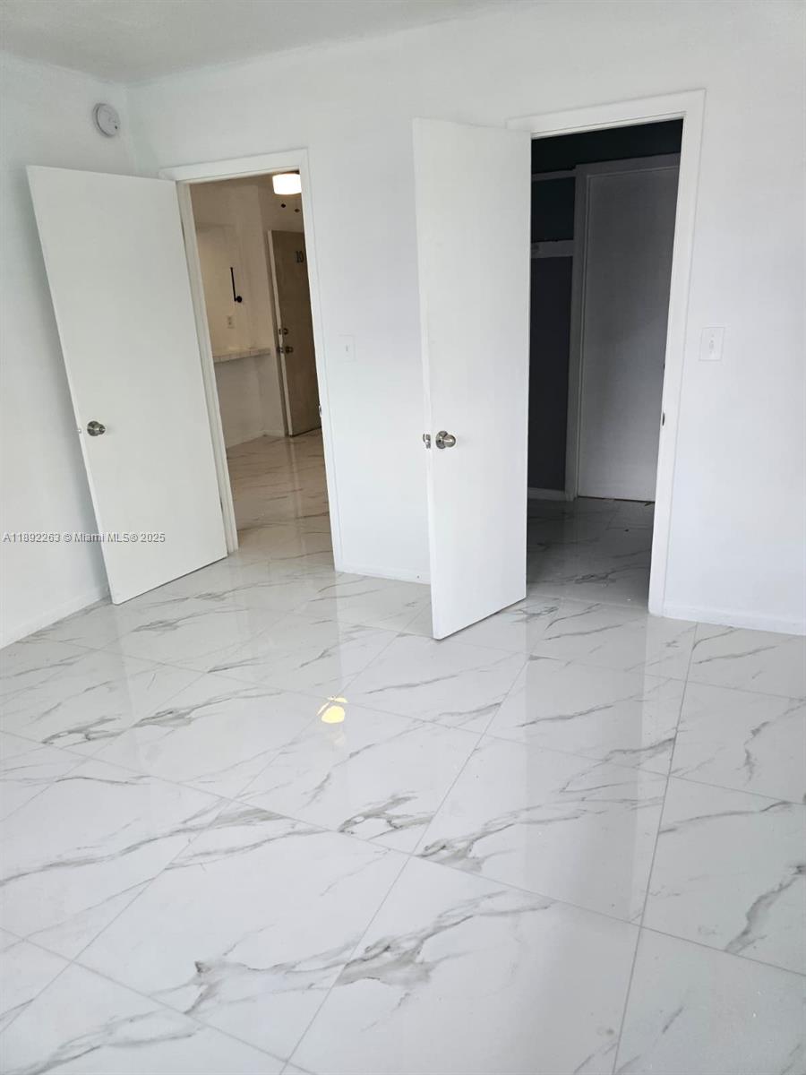 Ver detalles / sq. ft. $ 2025-10-07 0 foto