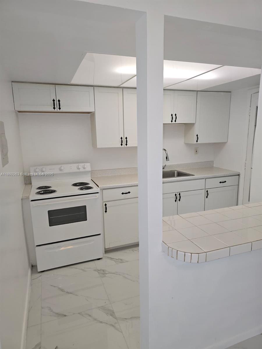 Ver detalles / sq. ft. $ 2025-10-07 0 foto