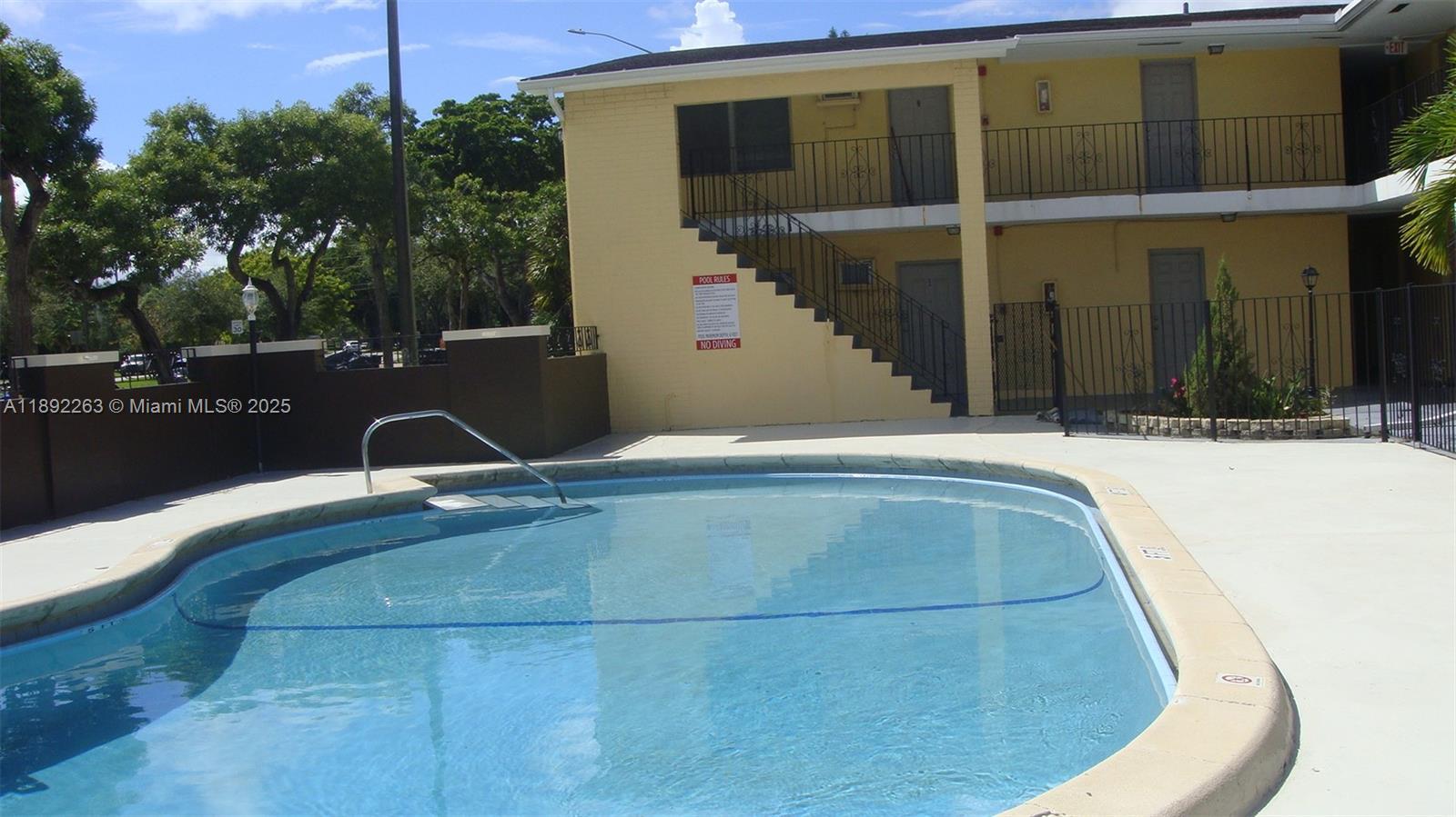 Ver detalles / sq. ft. $ 2025-10-07 0 foto