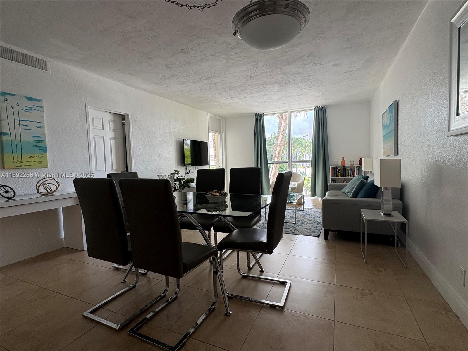 Photo of 3801 Ocean Dr  #2O, Hollywood, Florida, 33019 -