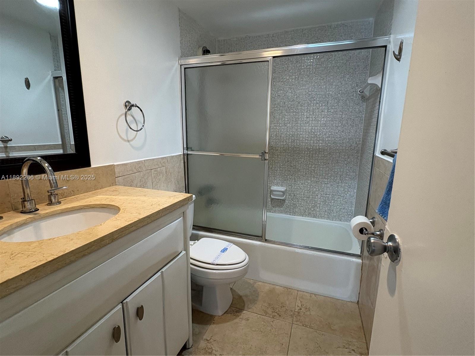 Photo of 3801 Ocean Dr  #2O, Hollywood, Florida, 33019 -