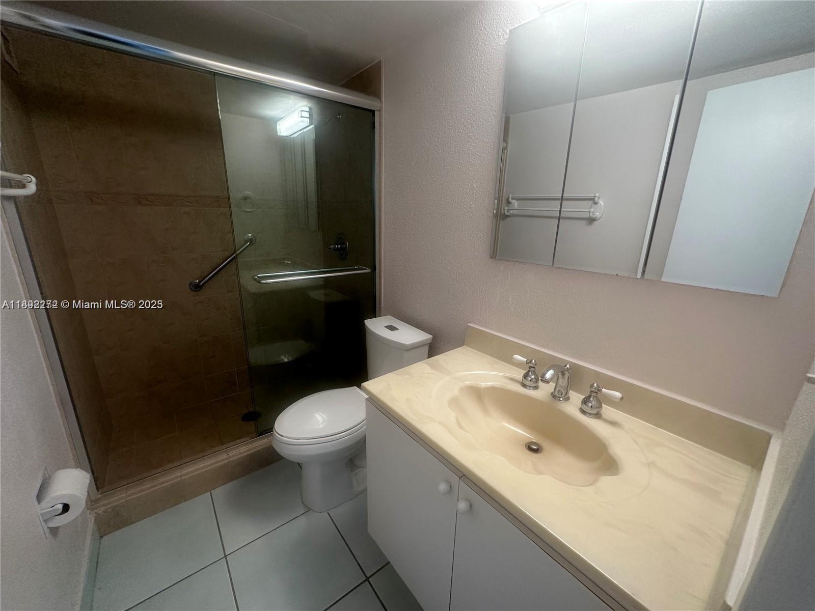 Photo of 2030 Ocean Dr  #1705, Hallandale Beach, Florida, 33009 - 