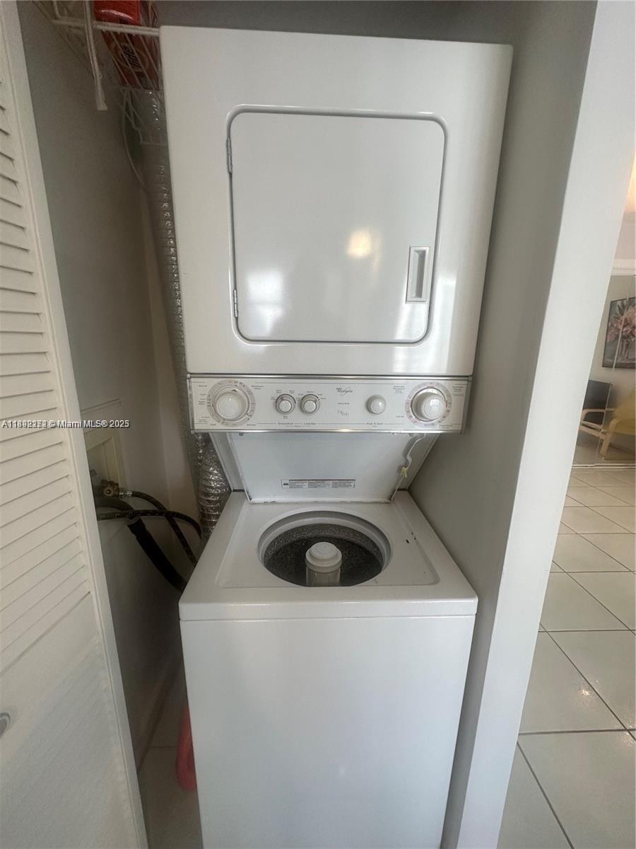 Photo of 2030 Ocean Dr  #1705, Hallandale Beach, Florida, 33009 - 