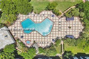 Photo of 16919 Bay Rd  #605, Sunny Isles Beach, Florida, 33160 - 