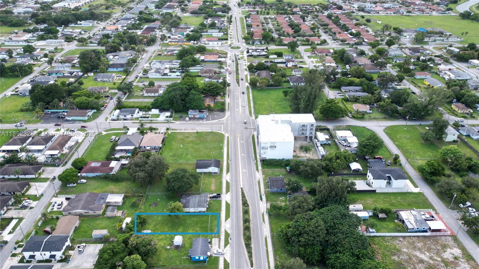 See details   /   sq. ft. $ 2025-10-08 0 Photo