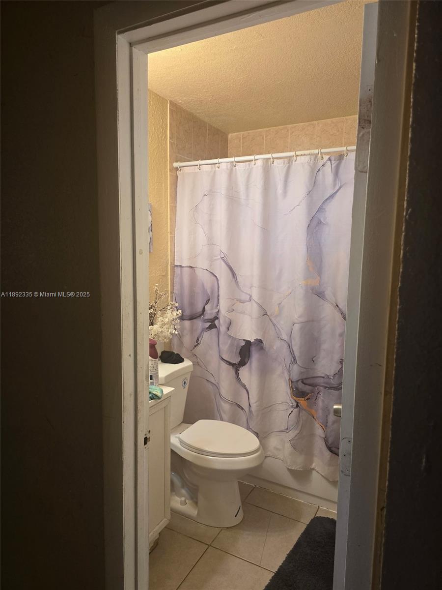 Ver detalles / 1465 sq. ft. $ 2025-10-08 0 foto