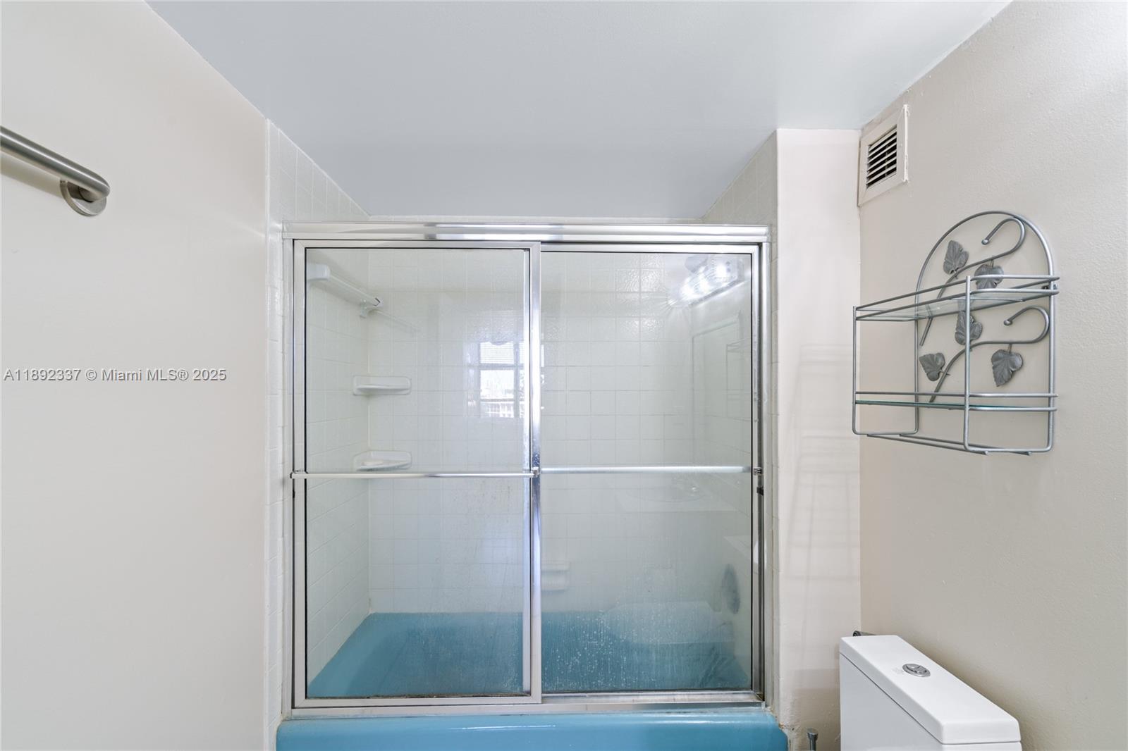 Photo of 500 Three Islands Blvd  #309, Hallandale Beach, Florida, 33009 - 
