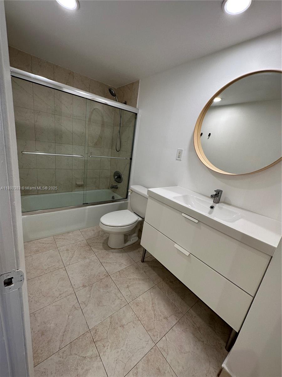 Photo of 19390 Collins Ave  #820, Sunny Isles Beach, Florida, 33160 - 