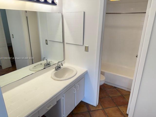 Photo of 3401 Country Club Dr  #107, Aventura, Florida, 33180 - 
