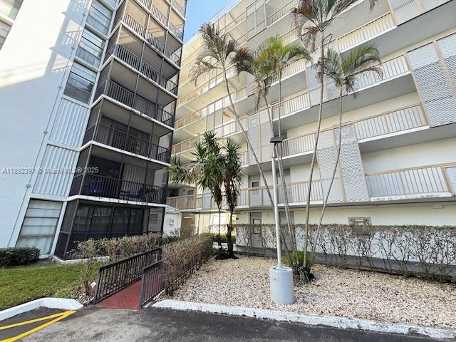 Photo of 3401 Country Club Dr  #107, Aventura, Florida, 33180 - 